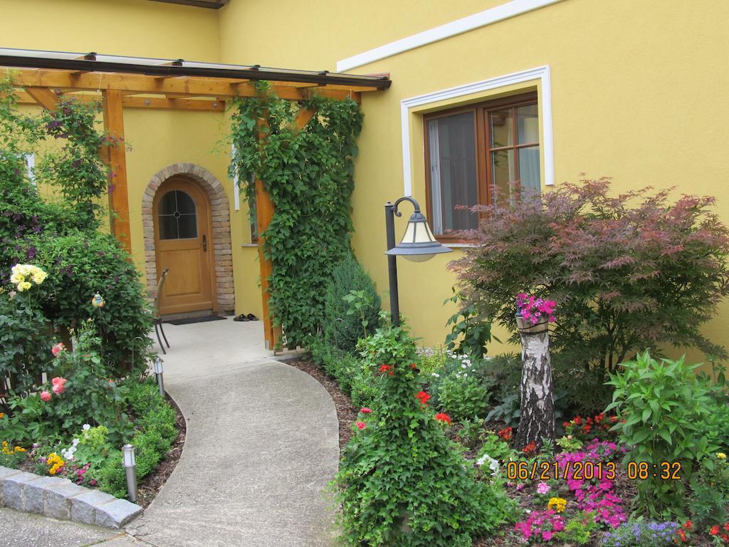 Appartamento Haus Resi Staatz Camera foto